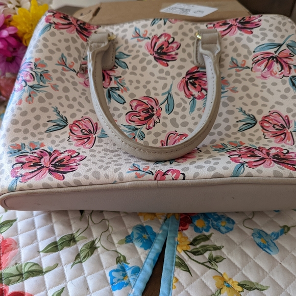 Betsey Johnson bag - Picture 2 of 6